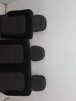 ASIENTOS TRASEROS CITROEN BERLINGO