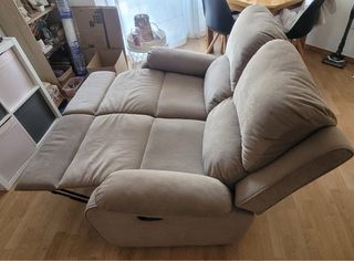 Sofá de 2 plazas beige