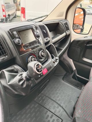 Peugeot Boxer L2H2 Mixta 2021