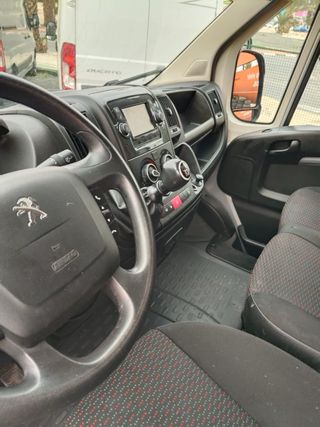Peugeot Boxer L2H2 Mixta 2021
