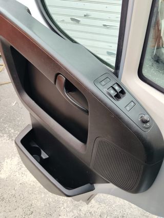 Peugeot Boxer L2H2 Mixta 2021