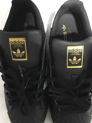 Adidas Superstar Zapatillas Negras y Blancas