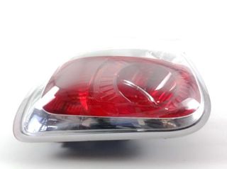 22218070 51885548 piloto tras izq fiat 500 (312_)