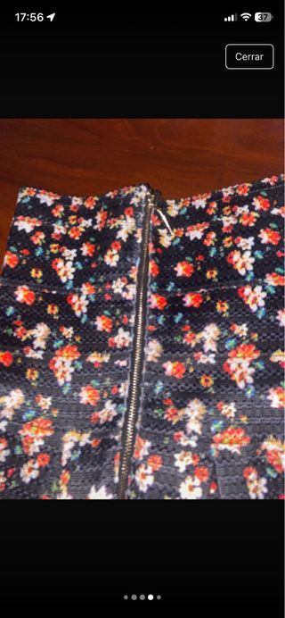 Vestido negro estampado floral