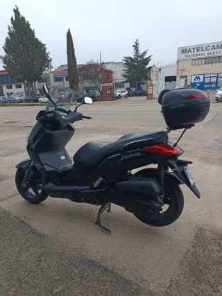 Yamaha X-MAX 125 2007 Negra