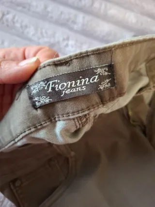 Pantalón Guess Verde Oliva Talla 30