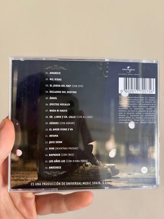 CD Nach - Un Día en Suburbia
