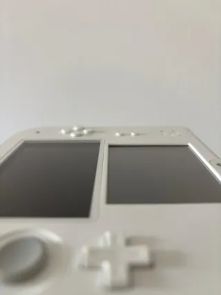 Nintendo 2DS Roja y Blanca