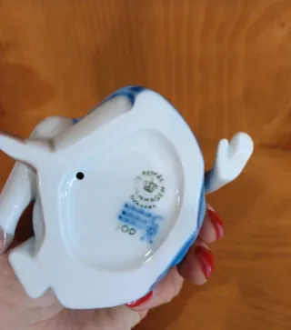 Statuetta Copenaghen bambina seduta