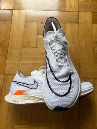 Nike ZoomX Streakfly Talla 44