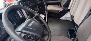 Camión Tractor Iveco Áridos y Hormigones