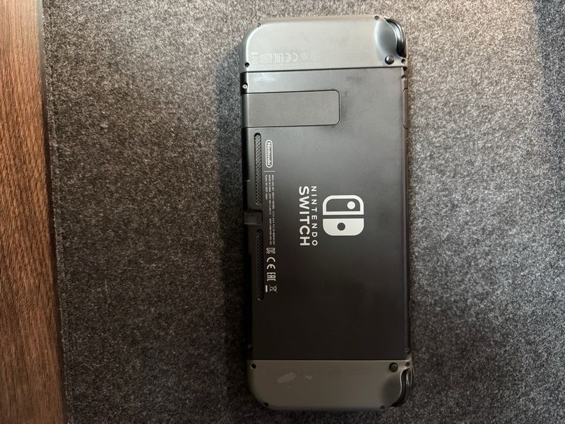Nintendo Switch Gris afbeelding 2