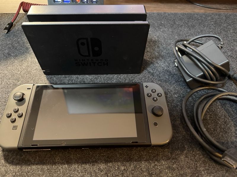 Nintendo Switch Gris afbeelding 4