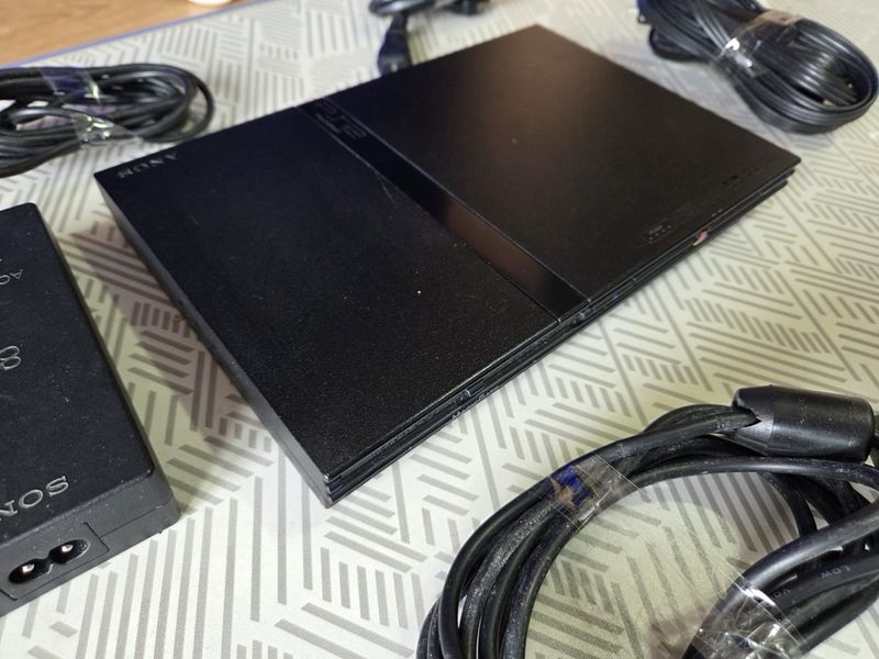 Play Station 2 PS2 Slim completa funcionando afbeelding 2