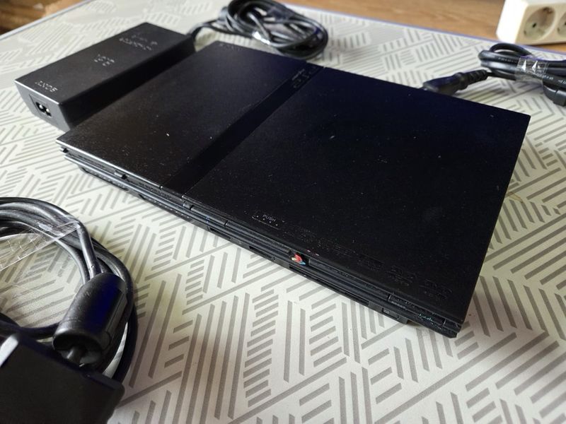 Play Station 2 PS2 Slim completa funcionando afbeelding 3