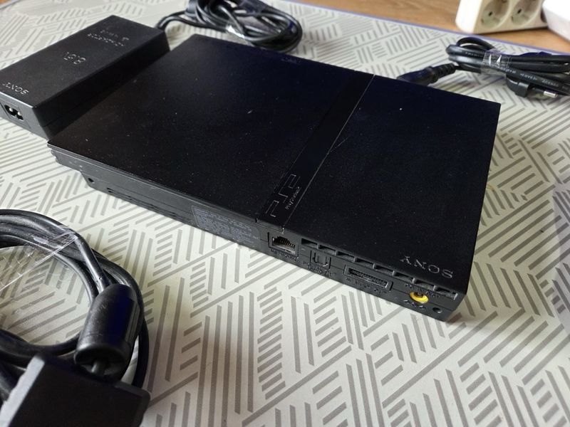 Play Station 2 PS2 Slim completa funcionando afbeelding 4
