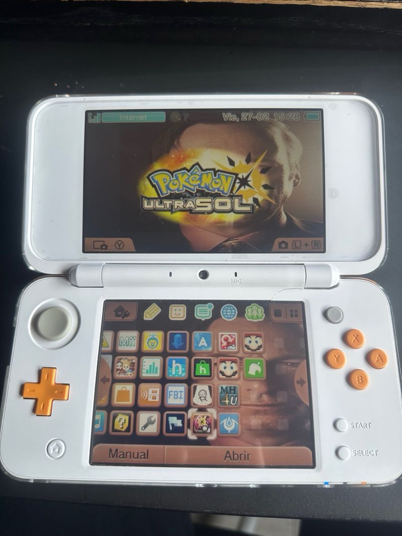 NEW Nintendo 2DS XL afbeelding 4