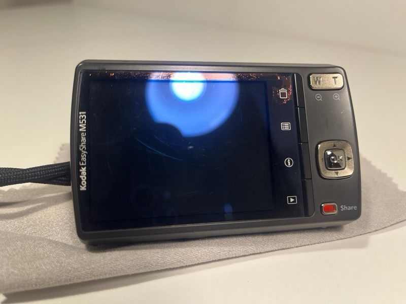 Cámara Kodak EasyShare M531 + Caja afbeelding 6