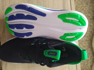 Zapatillas Asics Gel Nimbus 28 Talla 44