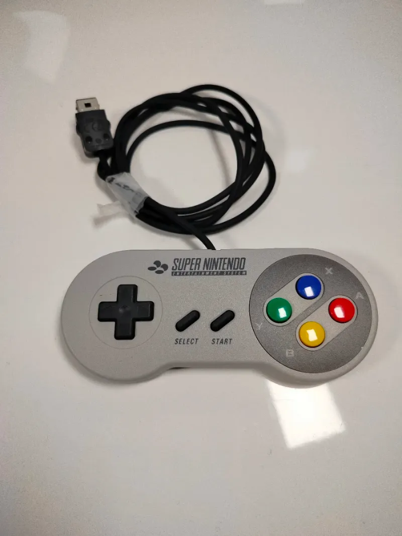 Super Nintendo Classic Mini SNES con caja afbeelding 8