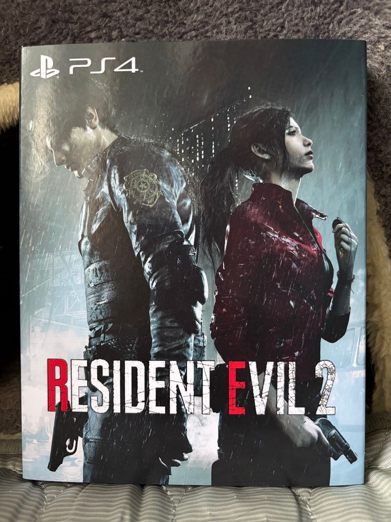Funda/Slicopver Resident Evil 2 Remake PS4/Xbox