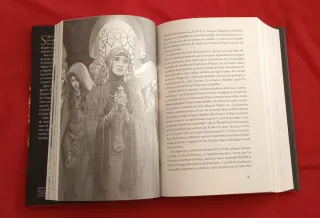 Fuego y  Sangre - George R.R. Martin