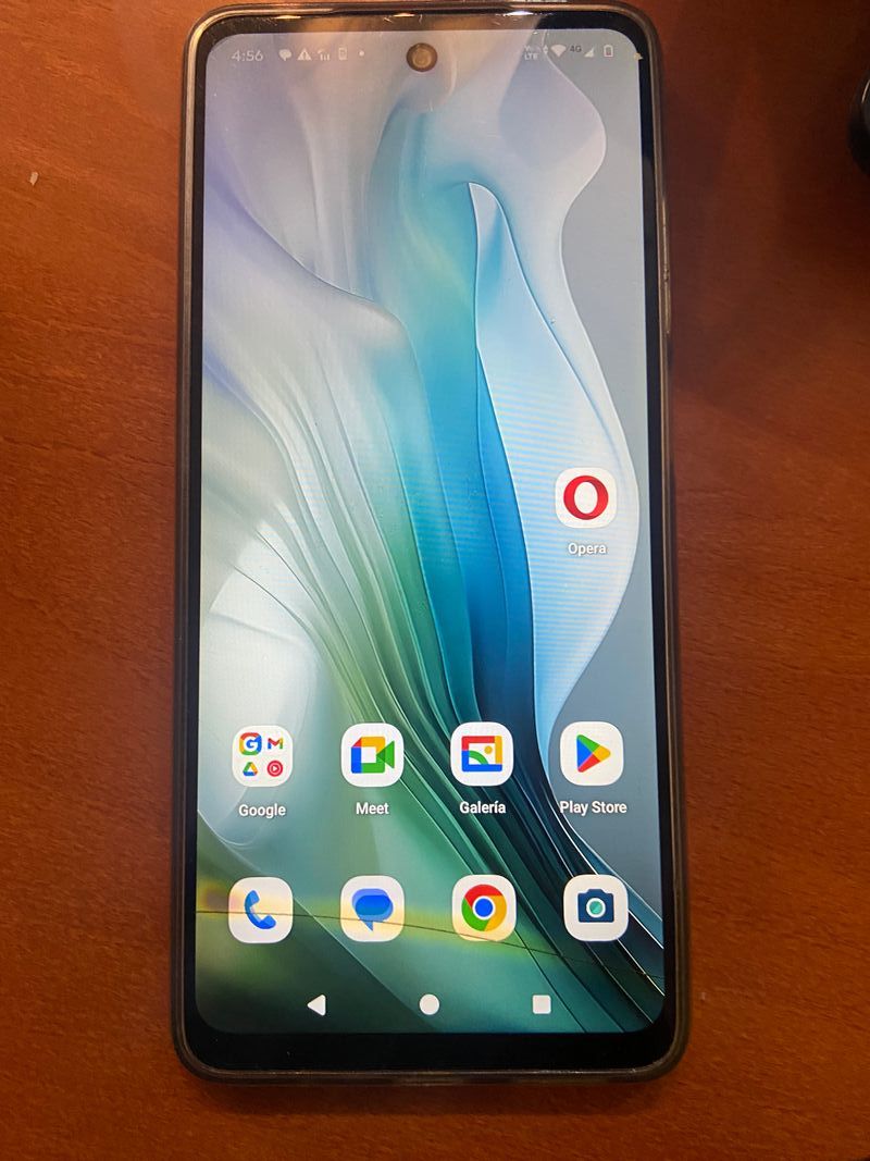 Teléfono Motorola E14