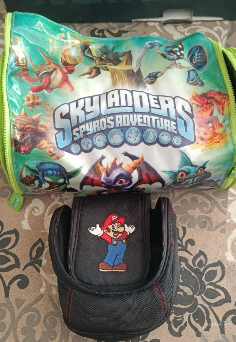 Bolsa Skylanders + Bolsa Mario de Regalo