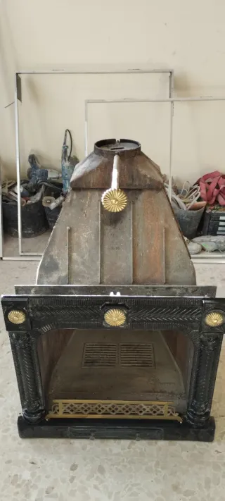 Chimenea HERGÓM Hierro Fundido Clásica