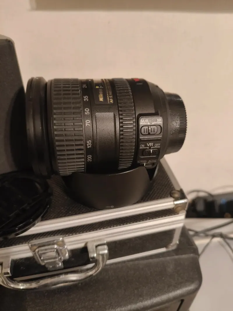 Objetivo Nikon AF-S 18-200mm f/3.5-5.6G ED VR afbeelding 3