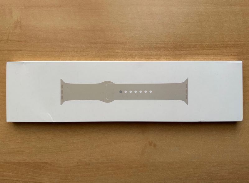 Apple Watch 41mm. Starlight Sport Band