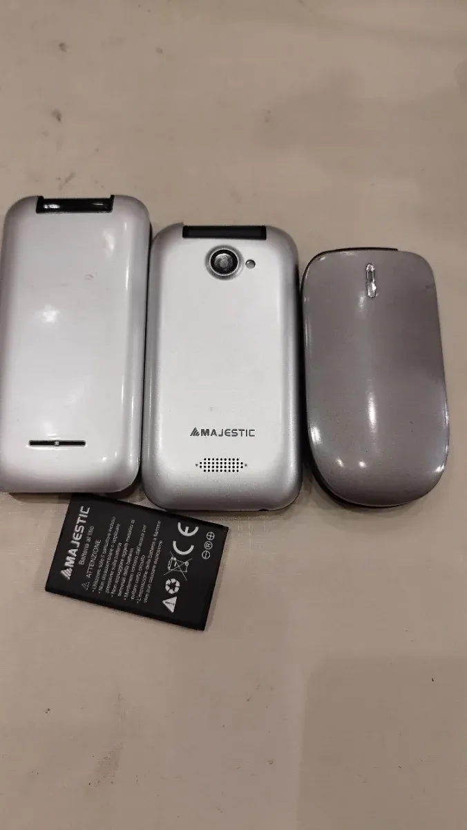 Lote de 3 teléfonos Majestic, LG, Alcatel