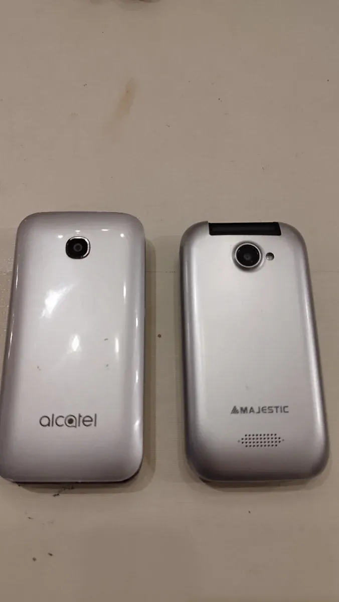 Lote de 3 teléfonos Majestic, LG, Alcatel afbeelding 8