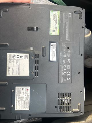 Portátil HP Gris y Plateado