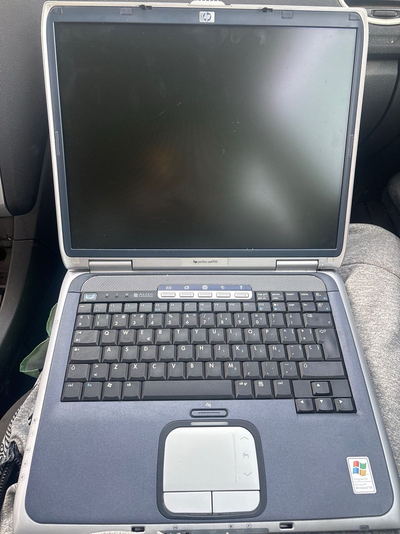 Portátil HP Gris y Plateado afbeelding 2