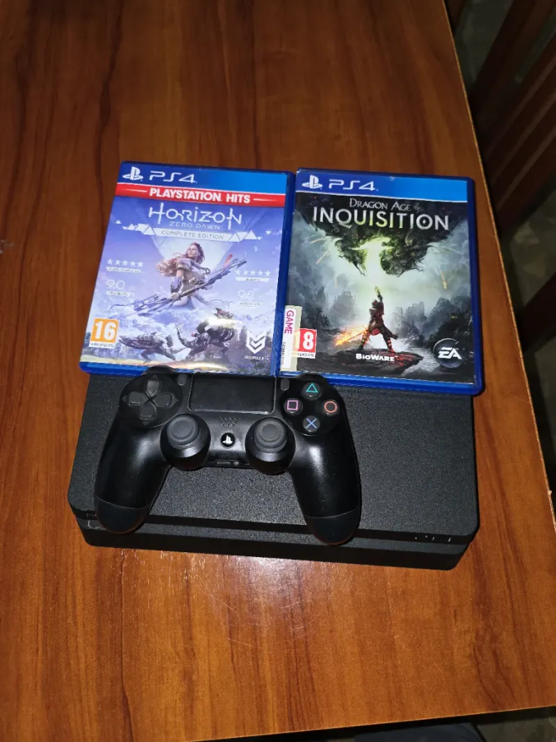 PS4 Slim 1TB + Mando + Juegos