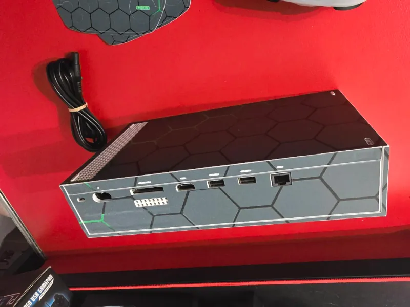 Xbox Series S + Mando Vinilada afbeelding 2
