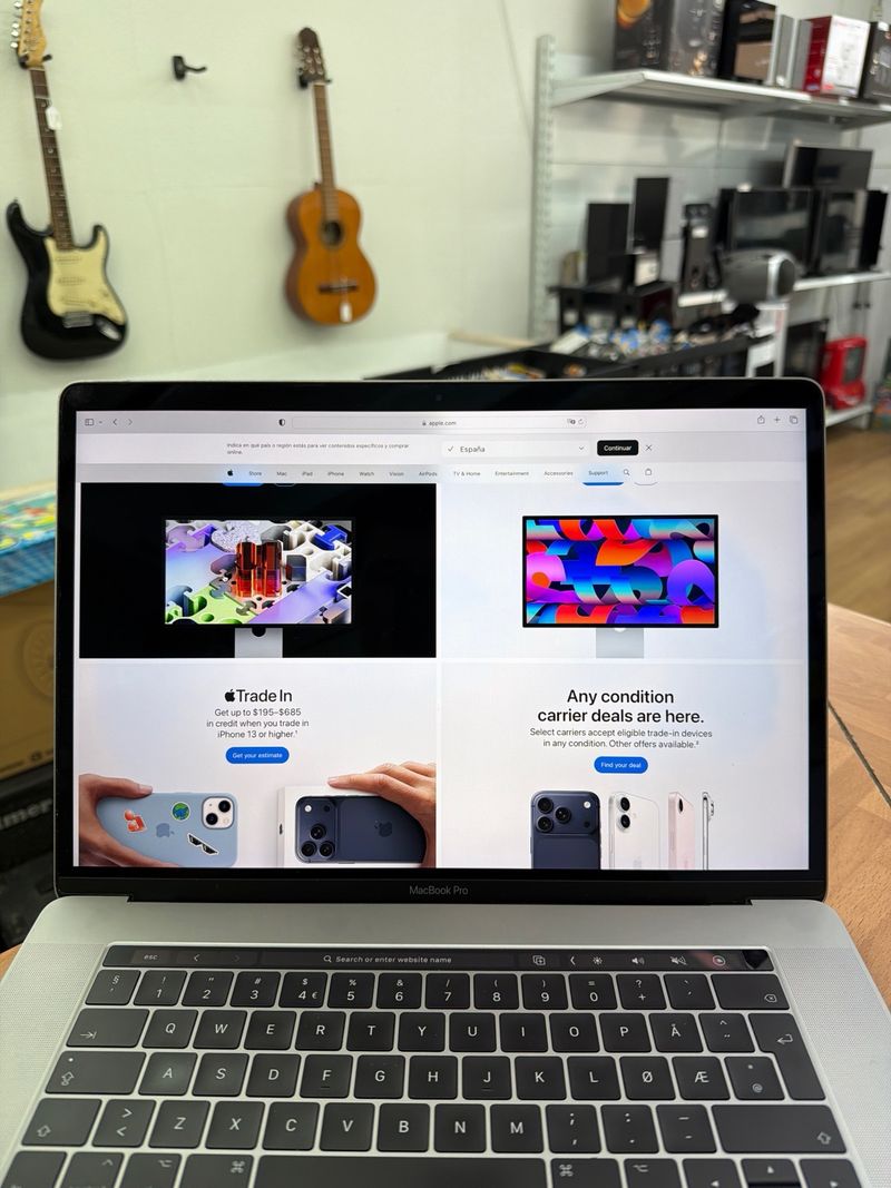 MacBook Pro 2017 15” i7 16GB RAM 256GB SSD afbeelding 8