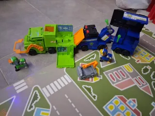 Paw Patrol Camiones Chase y Rocky