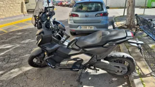 Honda X-ADV 750 Negra/Gris Automática
