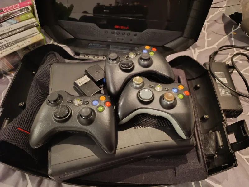 Xbox 360 Negra con Accesorios afbeelding 5