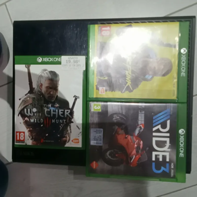 Xbox One + 2 Giochi: Witcher 3 e Ride 3