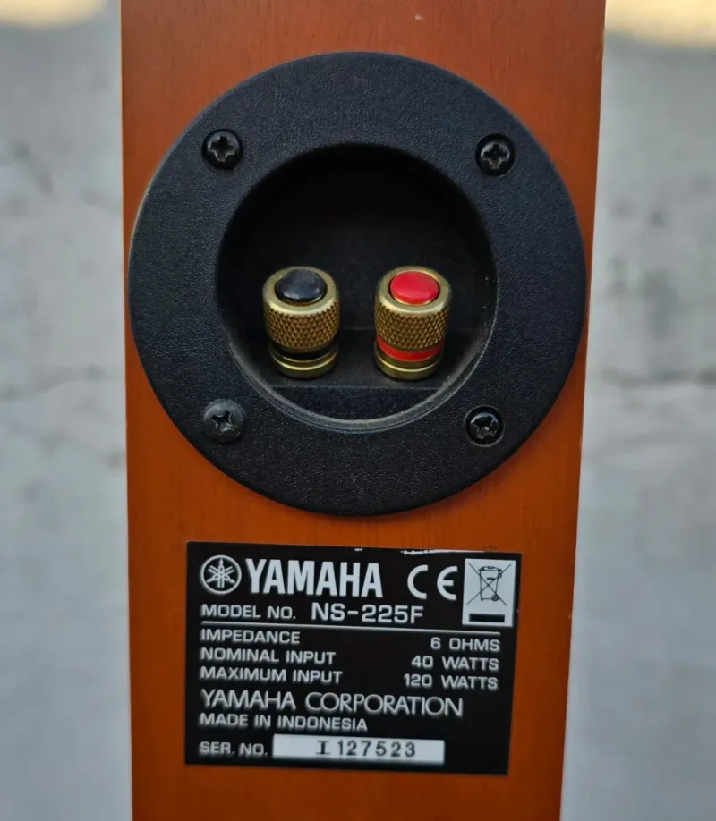 Altavoces Columna Yamaha Marrón y Gris afbeelding 4