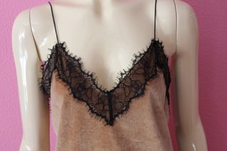 Top lencero terciopelo Bershka