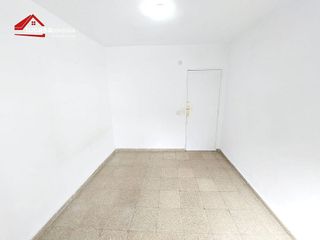 Piso en venta en Santa Rosa - Valdeolleros en Córdoba