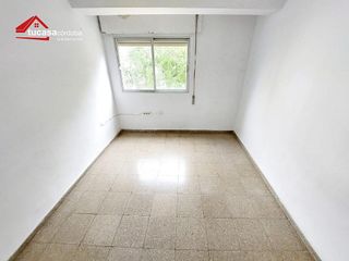Piso en venta en Santa Rosa - Valdeolleros en Córdoba