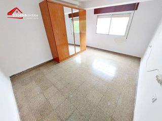 Piso en venta en Santa Rosa - Valdeolleros en Córdoba