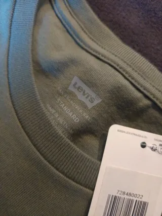 Camiseta Levi's manga larga verde oliva Talla M