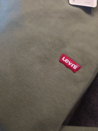 Camiseta Levi's manga larga verde oliva Talla M