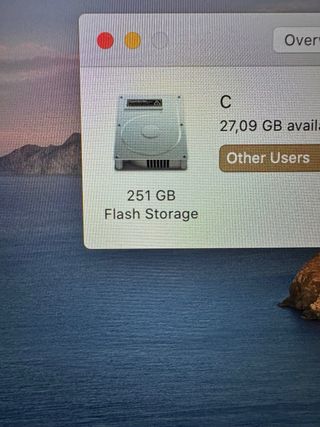 Apple MacBook Pro 15" Retina (Mid 2012) - i7 / 8GB